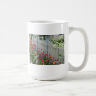 Vit biljettfot med Tulips mugg