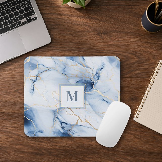 Vit Blå Guld Marmor Monogram Initial Musmatta (Skapare uppladdad)