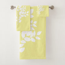 Vit bladrik gren och fjärilar