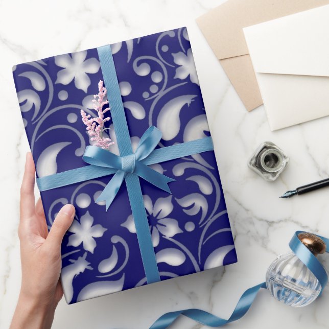 Vit blomma med blå bakgrund presentpapper (Gifting)