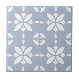 Vit blommig Mönster på Dusty Blue Kakelplatta