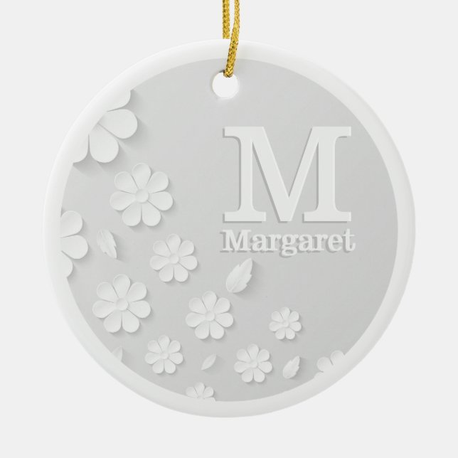 Vit blommigt präglad namn initialer personlig julgransprydnad keramik (Framsidan)
