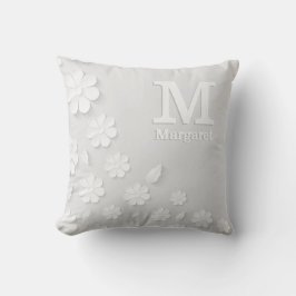 Vit blommigt präglad namn initialer personlig kudde