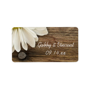 Vit Daisy Barn Wood-Landsbyggsbröllopets favoritta Adressetikett