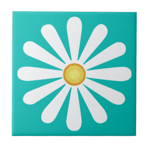 Vit daisy, gult center, cyan kakelplatta