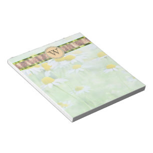Vit Daisy i Grönt Meadow Monogram Anteckningsblock