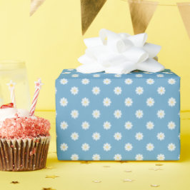 Vit Daisy Mönster på ljusblå Cute Girly Presentpapper