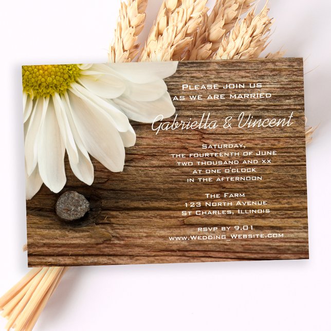 Vit Daisy och Barn Wood Landsbyggsbröllop Inbjudningar (Skapare uppladdad)