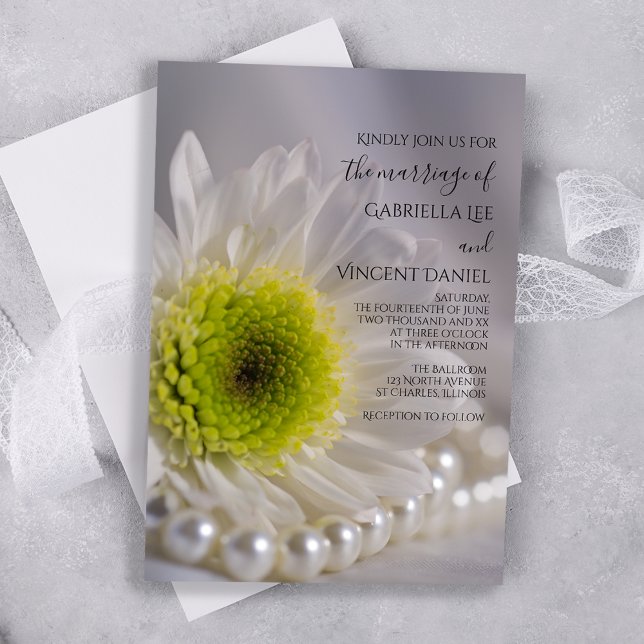 Vit Daisy och pärldjur Bröllop Inbjudningar (Skapare uppladdad)
