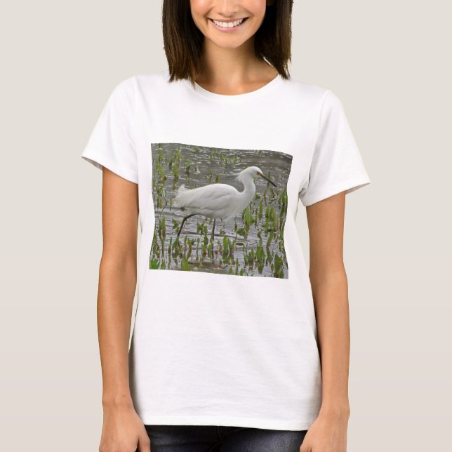 Vit Egret i Vatten och Gröntar Natur Wading Bird T Shirt (Framsida)