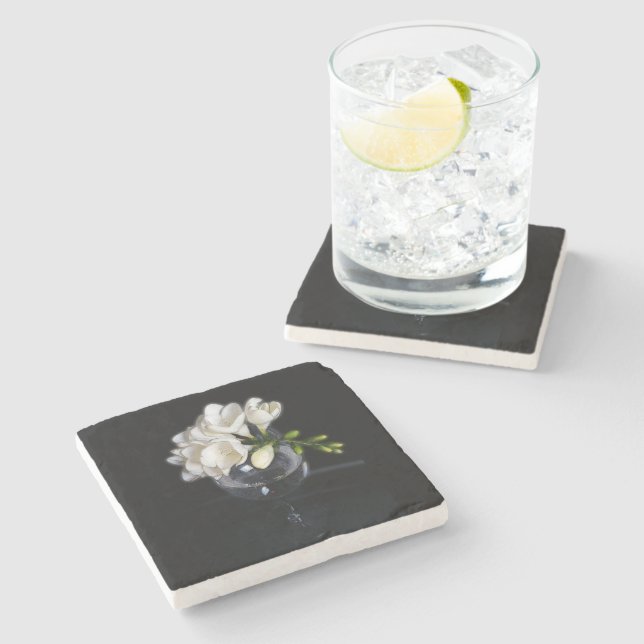 vit fresia i ett glas stenunderlägg (Sidan)
