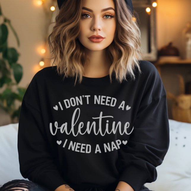 Vit Galentins Funny Sweatshirt för kvinnor T Shirt (Women’s White Galentine’s Funny Sweatshirt)