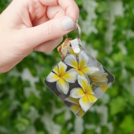 Vit & Gul Tropisk Plumeria Nyckelring