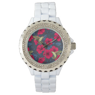 Vit Hibiskus Tropiskt Blommönster Armbandsur