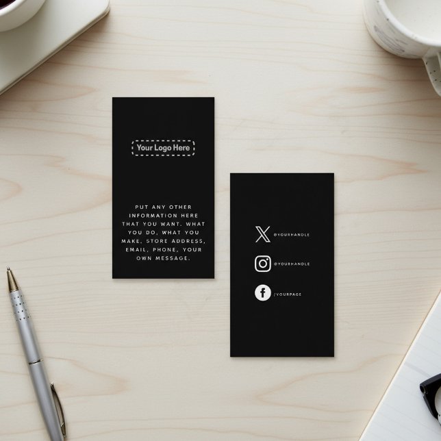 Vit i svart social-media i logotyp tilläggskort (White on black your logo social media enclosure card.)