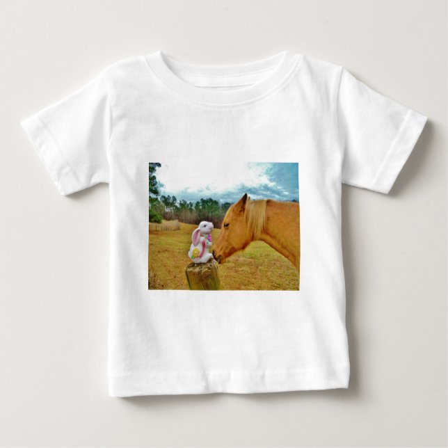 Vit kanin och Gult Horse T Shirt (Framsida)