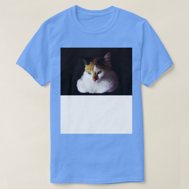 vit katt grönt ögon 1 t shirt (Design framsida)
