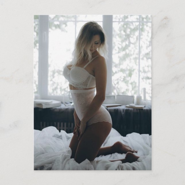 Vit Lingerie Stunning Blonde-fotovykort Vykort (Framsida)