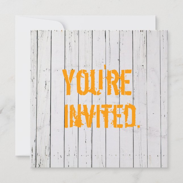 Vit målad träväggbröllopinbjudan inbjudningar (Framsida)