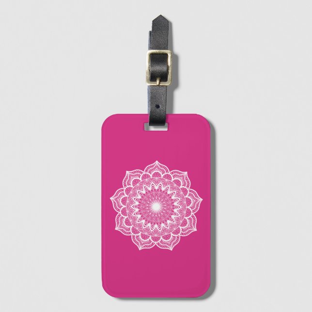 Vit Mandala på Rosa Bakgrund Bagagebricka (Framsida vertikal)