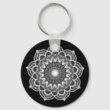Vit Mandala på svart bakgrund