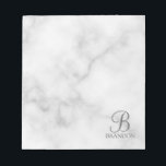 Vit marble-Personlig Monogram och Namn Anteckningsblock<br><div class="desc">Personlig Monogram och Namn Gift har personlig monogram i det vita klassiska skriptet stil och namn i det vita klassiska serif-teckensnittet stil på den vita marmorbakgrunden. Perfekt som helgdag,  fars dag gåva och gåva till särskilda tillfällen.</div>