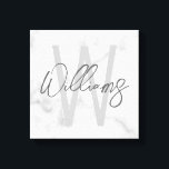 Vit marble Script-Personlig Monogram och Namn Canvastryck<br><div class="desc">Modern Minimalistisk Personlig Monogram och Namn ger Den här designen har personlig namn i grått modernt handskriftsskript typsnitt stil och monogram i lätt grått modernt sans serif font stil som bakgrund,  på vit marmorbakgrund.</div>