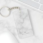 Vit marmor med Personlig Monogram och Namn<br><div class="desc">Vit marmor med Personlig Monogram och Namn Gift med monogram och namn i grått modern sans serif font stil på vit marmorbakgrund. Perfektens gåva till pappa,  make,  familj,  nylånad och annat. Även perfekt som gåva till brudgummar och marskalkar,  gåva till bröllop,  helgdag,  familjeåterförening och gåva till särskilda tillfällen.</div>