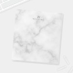 Vit marmor med Personlig Monogram och Namn Anteckningsblock<br><div class="desc">Lägg till ett litet stycke stil till skrivbordet med det här Eleganten Classy White Marble Mönster Anteckningsblock med monogram och namn i grått modern sans serif font stil på vit marble-bakgrund.</div>