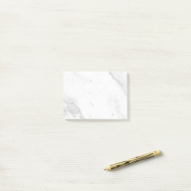 Vit Marmor Post-it Block (On Desk)