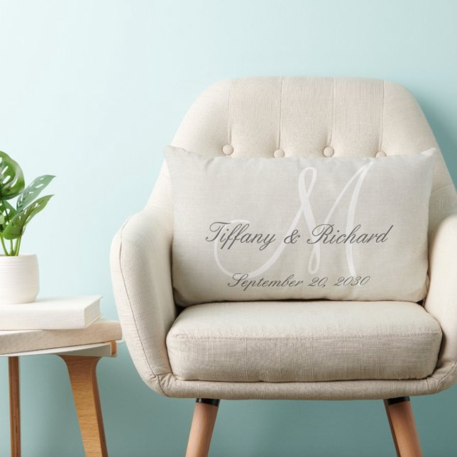 Vit monogram Rustic-utseende Linen Bröllop Lumbarkudde (Skapare uppladdad)