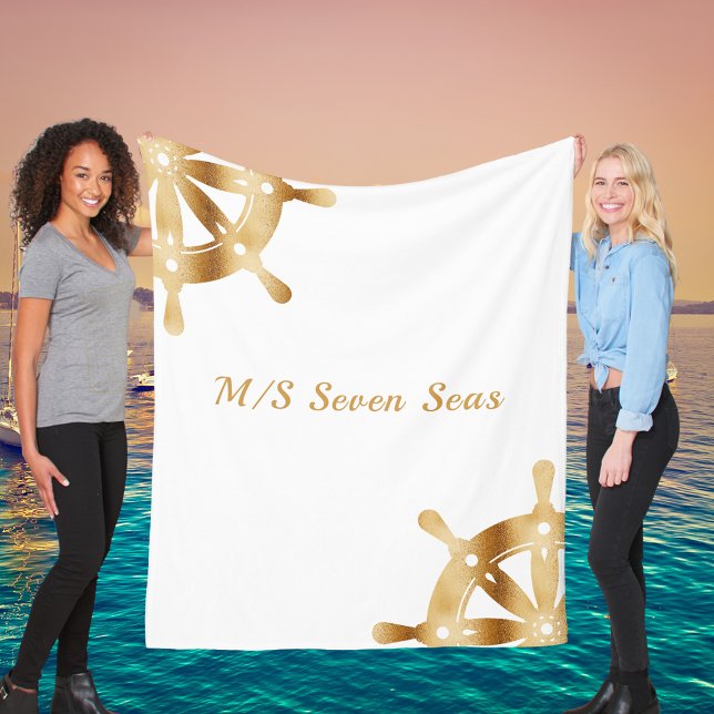 Vit namn-ratt i guld fleecefilt (Skapare uppladdad)