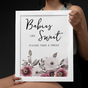 Vit och plommonBlommigt Spädbarn är söttecken Poster