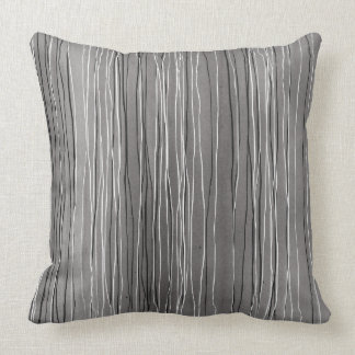 Vit och svart görad randig grå vattenfärg kudde