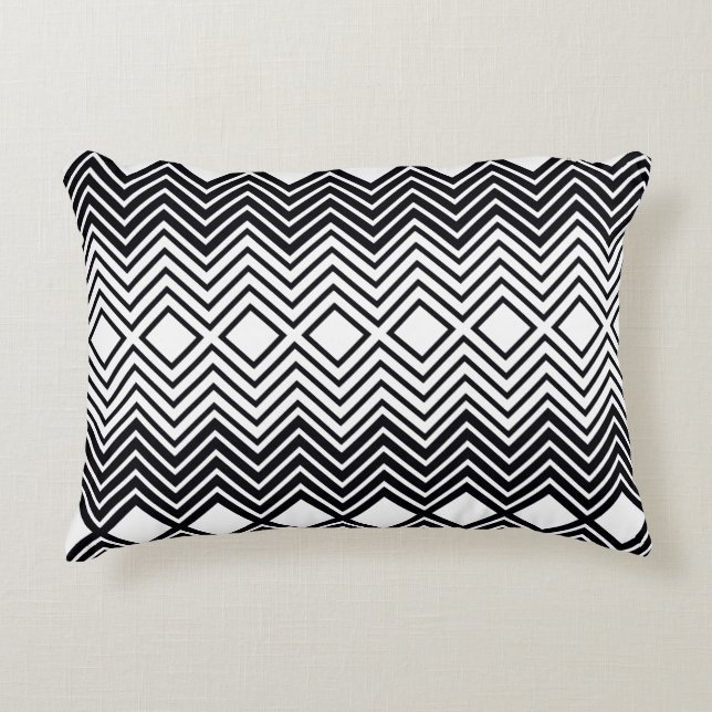 Vit och svart prydnadskudde (Framsidan)