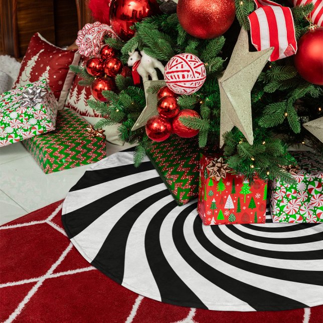 Vit och svart stjärnexplosionssnurr julgransmatta borstad polyester (White and Black Starburst Twirl Brushed Polyester Tree Skirt)