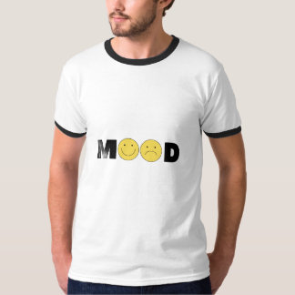 Vit och svart t-shirt. t shirt