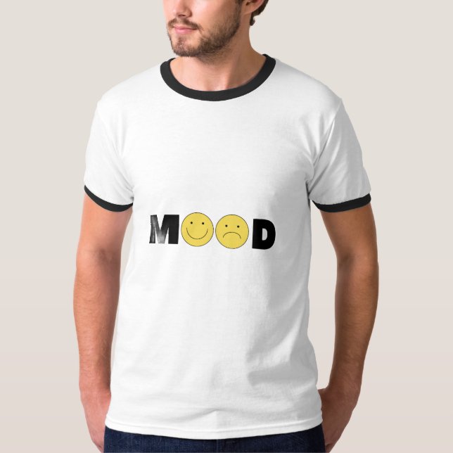 Vit och svart t-shirt. t shirt (Framsida)