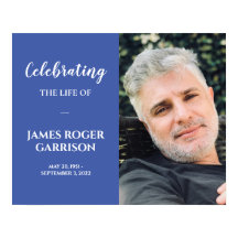 Vit på blå firande av livets minnesfoto P