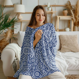 Vit på blå vintage paisley-mönster fleecefilt