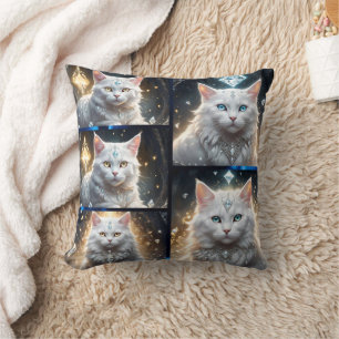 Vit persisk fluffy Cat Photo Collage. Kudde