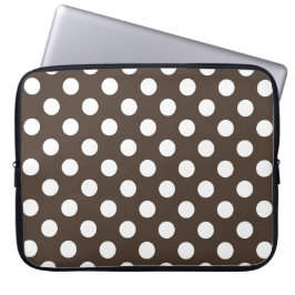 Vit polka dots på brunt laptop sleeve