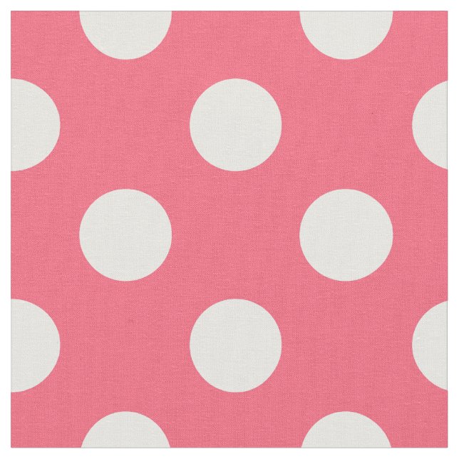 Vit polka dots på korall tyg (Närbild)