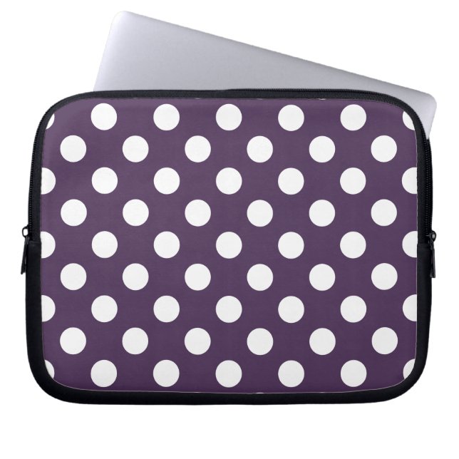 Vit polka dots på plommons lila laptop fodral (Framsidan)