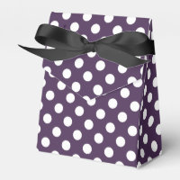 Vit polka dots på plommons lila