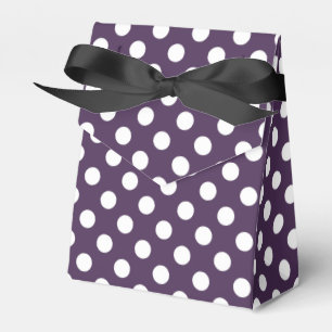 Vit polka dots på plommons lila presentaskar