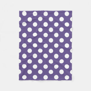 Vit polka dots på ultraviolett fleecefilt