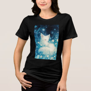 Vit räv som slumrar i blomsterprakt t shirt