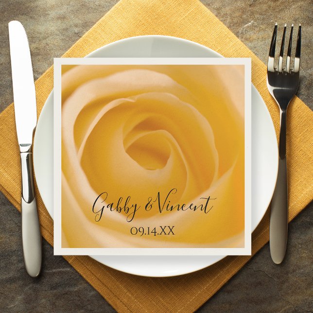 Vit ros Blommigt Bröllop Pappersservett (Skapare uppladdad)