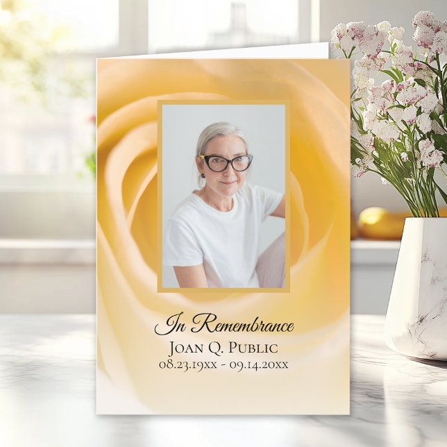 Vit ros Flower Funeral Memorial Service har mappat Program (Skapare uppladdad)